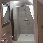 Basic, Warm, Cosy, Private Little * Caherphuca