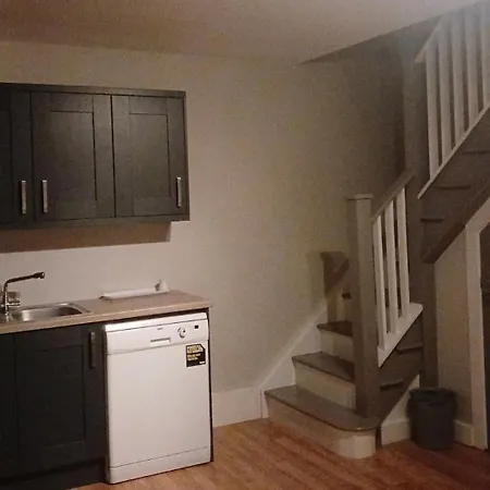 Basic, Warm, Cosy, Private Little *